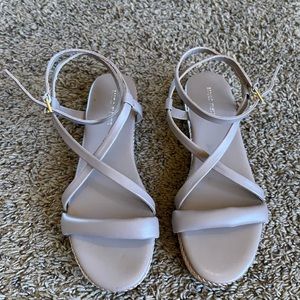 Marc Fisher Natelea Taupe Sandals 9